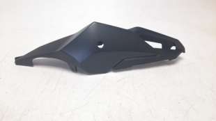 Recambio de moldura para honda cb 650r 2018- cb 650r referencia OEM IAM 77241MKYD500  