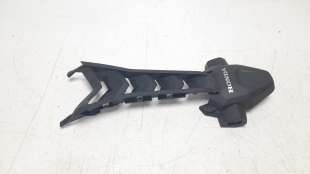 Recambio de moldura para honda cb 650r 2018- cb 650r referencia OEM IAM 80151MKYD500  