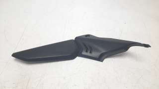Recambio de moldura para honda cb 650r 2018- cb 650r referencia OEM IAM 83511MKYD500  