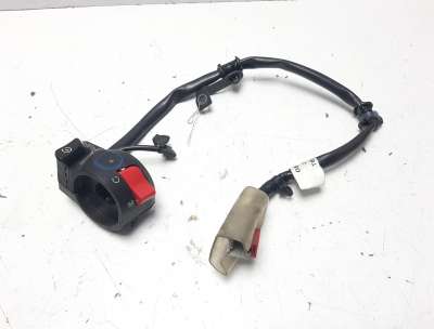 Recambio de piña luces derecha para honda cb 650r 2018- cb 650r referencia OEM IAM 35130MKND11  