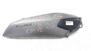 Recambio de moldura para yamaha nmax 2015- nmax 125 referencia OEM IAM 2DPF172100P1  