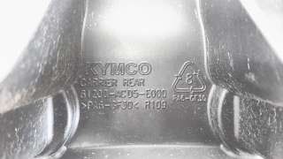 Recambio de portamaletas para kymco g-dink 125 2012-2017 referencia OEM IAM 81200ACD5E000  