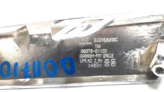 Recambio de moldura bajo faro derecho para hyundai santa fe 2018- 2.2 crdi cat referencia OEM IAM 86376S1120  