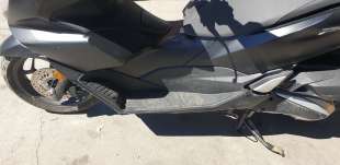 Recambio de moldura para honda pcx 125 2018- pcx 125 referencia OEM IAM 64321K1ZJ10ZA  