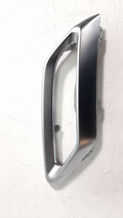 Recambio de molduras traseras para seat ibiza (kj1) 2017- 1.0 tsi referencia OEM IAM 5FA807834  