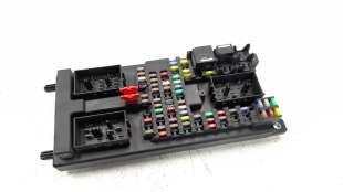 Recambio de caja reles / fusibles para land rover evoque 2011-2018 2.0 turbo cat referencia OEM IAM BJ3214F041AC  