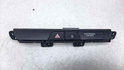 Recambio de warning para kia stonic (ybcuv) 2017- 1.0 tgdi cat referencia OEM IAM 93790H8010WK  