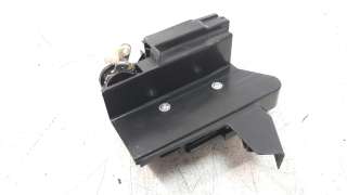 Recambio de cerradura puerta trasera derecha para dacia sandero 2012- basis referencia OEM IAM 825022281R  