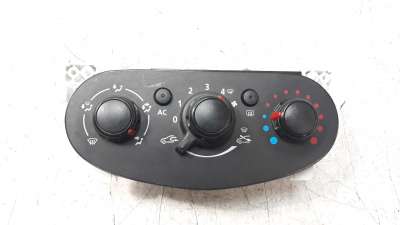 Recambio de mando calefaccion / aire acondicionado para dacia sandero 2012- basis referencia OEM IAM 275106111R  