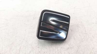 Recambio de maneta exterior porton para seat ibiza (kj1) 2017- 1.0 referencia OEM IAM 6F0827565  
