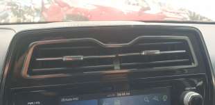Recambio de aireador central para ssangyong tivoli 2015- urban 4x2 referencia OEM IAM 20200406  