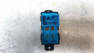 Recambio de mando elevalunas trasero izquierdo para ssangyong tivoli 2015- urban 4x2 referencia OEM IAM 8585035100  
