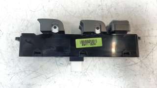 Recambio de mando elevalunas delantero izquierdo para ssangyong tivoli 2015- urban 4x2 referencia OEM IAM 8581135200  