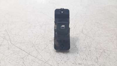 Recambio de mando elevalunas delantero derecho para kia stonic (ybcuv) 2017- business referencia OEM IAM 93575H8000 IAF890087KH 