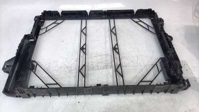 Recambio de panel frontal para volvo v60 familiar 2018- 2.0 diesel cat referencia OEM IAM 31657366  