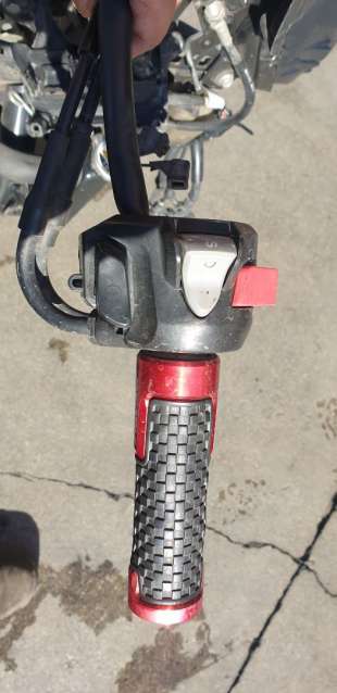 Recambio de piña luces derecha para honda x-adv 2017- x-adv referencia OEM IAM 35130MKHD01  
