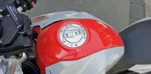 Recambio de moldura para bmw f 900 r 2019- f 900 r referencia OEM IAM 46639444536  