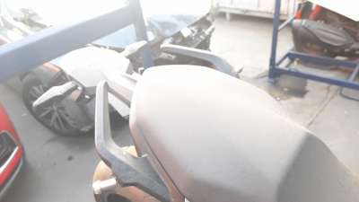 Recambio de agarradera trasera para bmw f 900 r 2019- f 900 r referencia OEM IAM 46728409642  