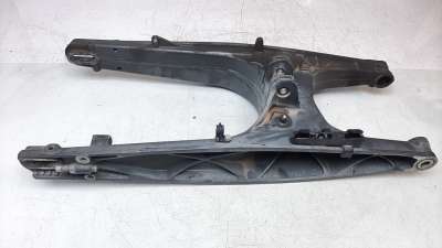Recambio de basculante para ktm 390 duke 2016- 390 duke referencia OEM IAM 28104030044BA  