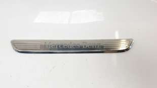 Recambio de moldura para mercedes-benz clase c (w205) lim. 2013- c 200 (205.077) referencia OEM IAM A2056802135  