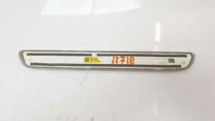 Recambio de moldura para mercedes-benz clase c (w205) lim. 2013- c 200 (205.077) referencia OEM IAM A2056802335   2