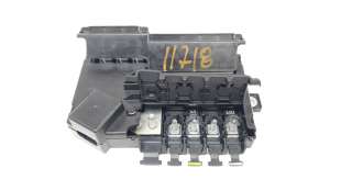 Recambio de caja reles / fusibles para mercedes-benz clase c (w205) lim. 2013- c 200 (205.077) referencia OEM IAM A2135406100  