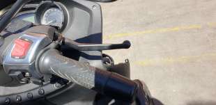 Recambio de maneta derecha para piaggio (vespa) mp3 400 hpe 2021- referencia OEM IAM 1C007029  