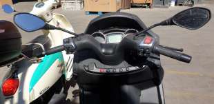 Recambio de manillar para piaggio (vespa) mp3 400 hpe 2021- referencia OEM IAM 1B010594  