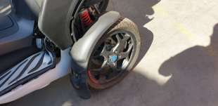 Recambio de llanta delantera para piaggio (vespa) mp3 400 hpe 2021- referencia OEM IAM 1C006202000G28  
