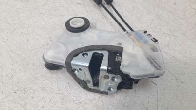 Recambio de cerradura puerta delantera izquierda para toyota rav4 2018- hybrid 4x2 advance referencia OEM IAM 6904053140  