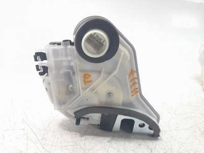 Recambio de cerradura puerta trasera derecha para toyota rav4 2018- hybrid 4x2 advance referencia OEM IAM 6905048060  