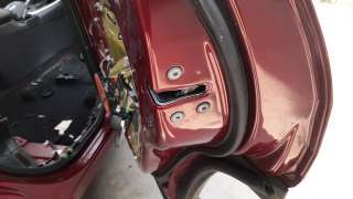 Recambio de cerradura puerta trasera derecha para toyota rav4 2018- hybrid 4x2 advance referencia OEM IAM 6905048060  