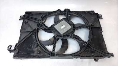 Recambio de electroventilador para toyota rav4 2018- hybrid 4x2 advance referencia OEM IAM 1636331500  