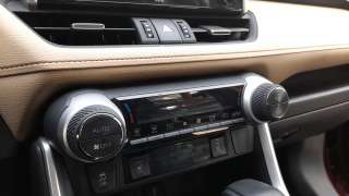 Recambio de mando climatizador para toyota rav4 2018- hybrid 4x2 advance referencia OEM IAM 5590042610  