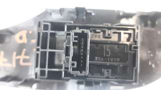 Recambio de mando elevalunas trasero derecho para toyota rav4 2018- hybrid 4x2 advance referencia OEM IAM 848100D030  