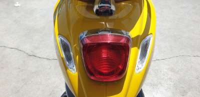 Recambio de piloto trasero central para piaggio (vespa) vespa primavera 125 i-get 2016- referencia OEM IAM 1D002118  