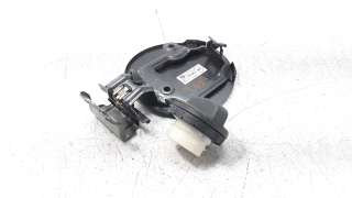 Recambio de tapa exterior combustible para toyota yaris 2017- referencia OEM IAM 773500D080  