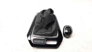 Recambio de pomo palanca cambio para opel corsa f 2019- 1.2 referencia OEM IAM 565537081  
