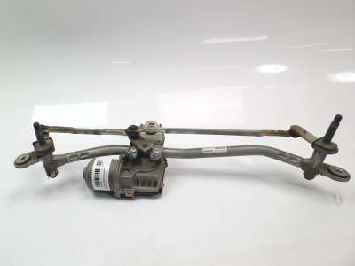 Recambio de motor limpia delantero para volvo xc 40 2017- essential 2wd referencia OEM IAM 32328139 3397022324 