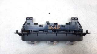 Recambio de mando climatizador para dacia jogger 2021- comfort referencia OEM IAM 275100298R  