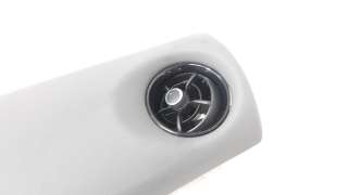 Recambio de moldura para toyota yaris 2017- referencia OEM IAM 554700D090  