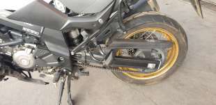 Recambio de basculante para suzuki v-strom 650 2017- referencia OEM IAM 6100027G31YAP  