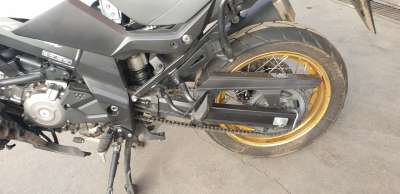 Recambio de basculante para suzuki v-strom 650 2017- referencia OEM IAM 6100027G31YAP  