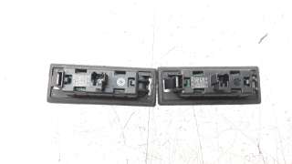 Recambio de piloto matricula para audi q7 4mg 2019- referencia OEM IAM 8W6943021A  