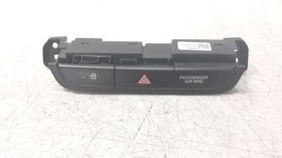 Recambio de warning para kia ceed 2018- 1.0 tgdi cat referencia OEM IAM 93600J7000WK  