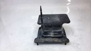 Recambio de soporte paragolpes trasero para kia sportage 2015- business 2wd referencia OEM IAM 86641F1000  