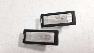 Recambio de piloto matricula para renault captur 2013- limited referencia OEM IAM 8200013577 103F19310960 RN0324350