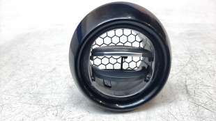 Recambio de aireador izquierdo para renault captur 2013- limited referencia OEM IAM 687608143R  