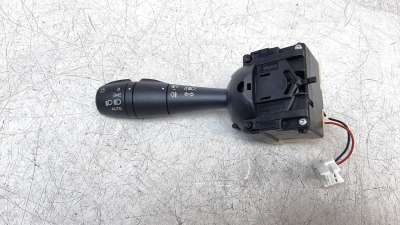 Recambio de mando intermitentes para renault clio iv 2012- referencia OEM IAM 255676085R  