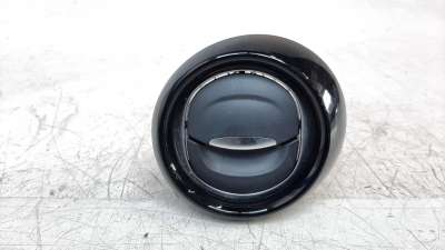 Recambio de aireador derecho para renault clio iv 2012- referencia OEM IAM 687608143R  